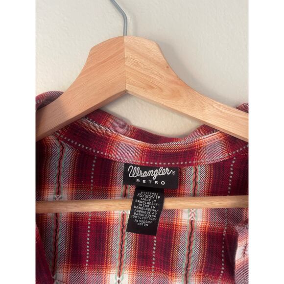 Wrangler Retro Plaid Southwest Flannel Pearl Snap with Embroidery - Picture 6 of 7